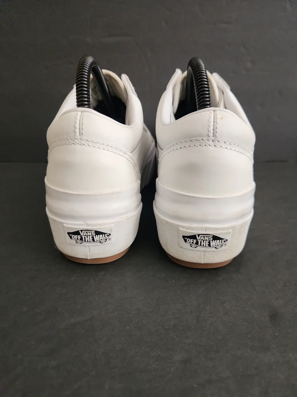 Vans Unisex Old Skool Platform Leather Sneakers Elevated Sole Womens 8.5 Mens 7